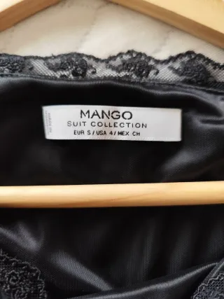 Vestido fiesta Mango negro encaje