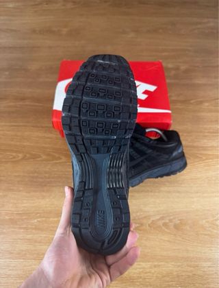 Nike P6000 Talla 43 Negro