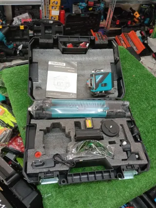 Livella laser 16 linee autolivellante