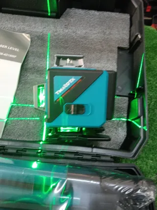 Livella laser 16 linee autolivellante