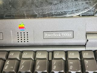 Apple PowerBook 5300 Series