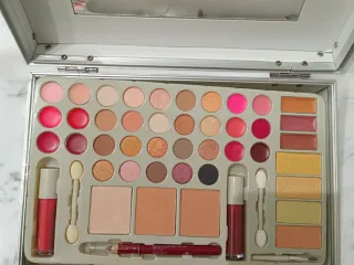 Maletín Maquillaje Magic Studio Multicolor