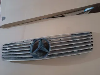 Rejilla Delantera Mercedes Benz W140