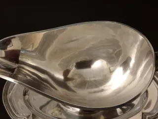 Salsera de Plata Antigua Au Monde Elegant