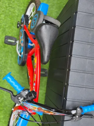 Bicicleta Patrulla Canina Roja y Azul