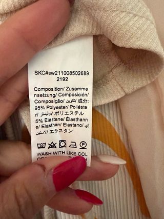 Top SHEIN beige manga de gasa abullonada