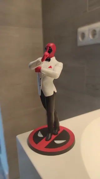 Figura Deadpool Marvel Disney