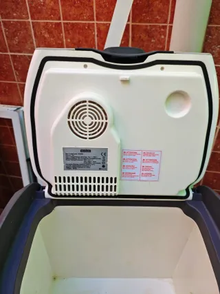 Nevera portátil Norauto 12v/220v