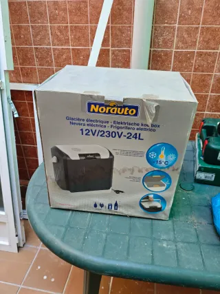 Nevera portátil Norauto 12v/220v