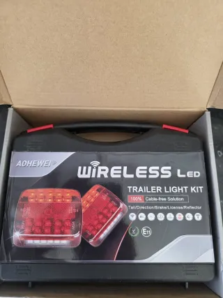 Luces LED Inalámbricas para Remolque