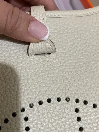 Bolso Hermès Evelyne 16 Amazone Taurillo Clemence