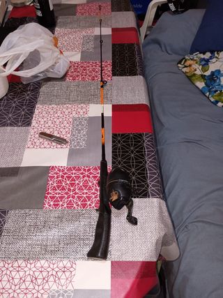 Caña de Pescar GO FISH Negra