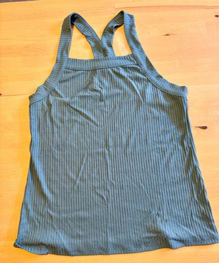 Camiseta tirantes verde militar Talla L