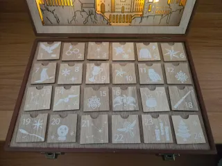 Calendari Adviento Harry Potter LED Maleta Primark