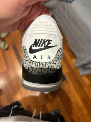 Jordan 3 Retro Blanco Rojo