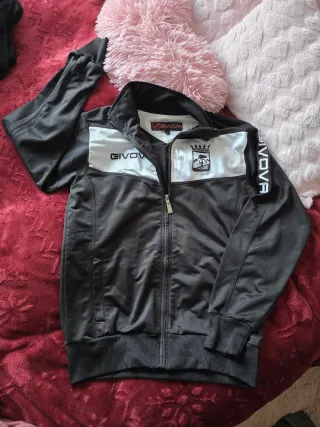 Sudadera GIVOVA Negra LOS MOLINOS