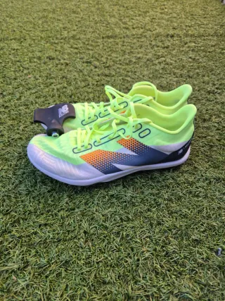 Zapatillas clavos atletismo New Balance MD500