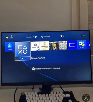 PS4 + 3 controller + Uncharted, Horizon, Minecraft