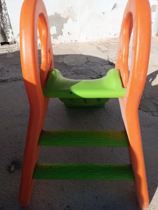 Tobogán Feber Infantil Naranja y Verde