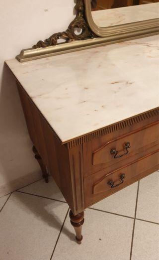 Camera completa originaria anni 50 in noce.