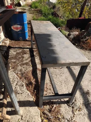 Banco da lavoro robusto in acciaio inox