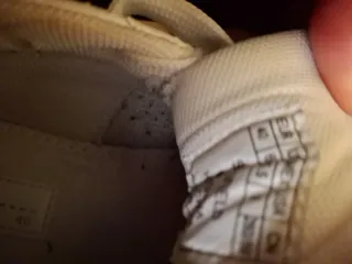 Zapatillas blancas con estrellas