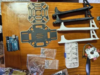 Kit Dron Arduino Componentes