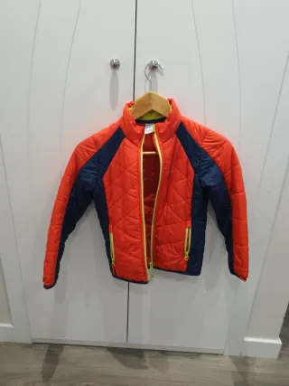 Traje de esquí infantil azul y amarillo