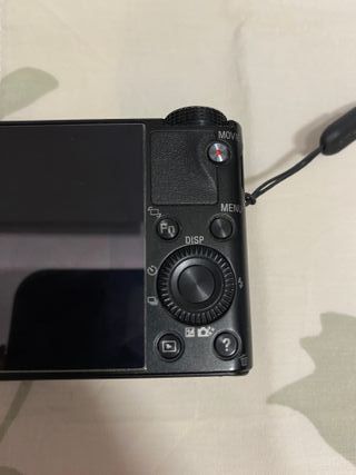 Cámara Sony DSC-RX100