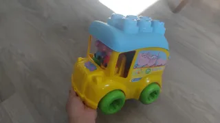 Autobús camion Clementoni Peppa Pig con Bloques