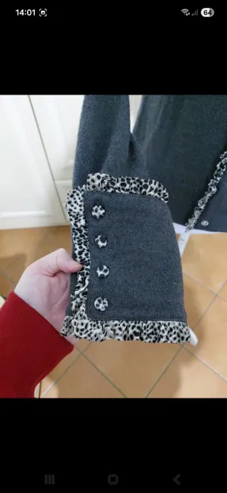 Maglioncino/cardigan vintage grigio con merletti