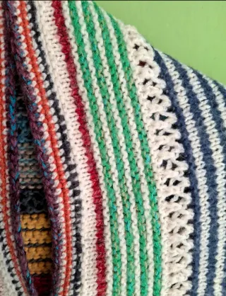 Scialle artigianale fatto a mano