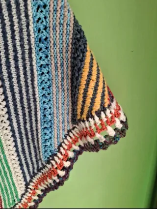 Scialle artigianale fatto a mano