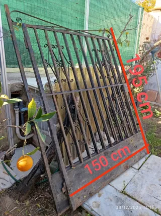 Puerta Hierro Chalet 150x195 cm