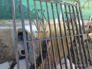 Puerta Hierro Chalet 150x195 cm