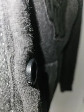 Chaqueta cárdigan Nike gris con logo. Lmtd edition