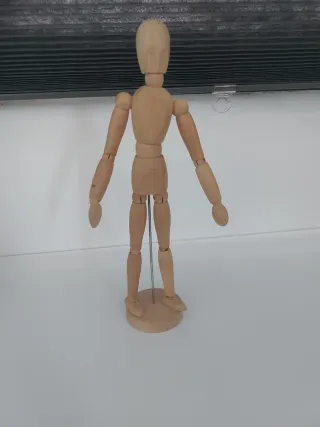 Maniquí de madera para artistas