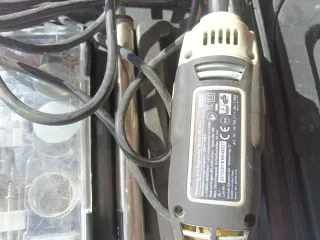 Dremel con accesorios