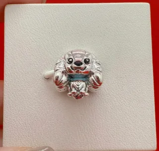 Charm Pandora Dama de Disney