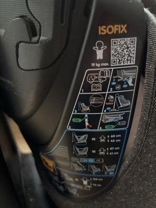 Silla Bebéconfort AxissFix Plus Isofix Top tether
