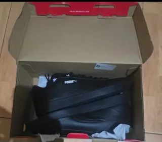 Zapatillas Puma Negras Nuevas en Caja