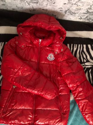 Chaqueta Moncler Roja Brillante