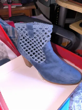 Botines azul grisáceos casi nuevos