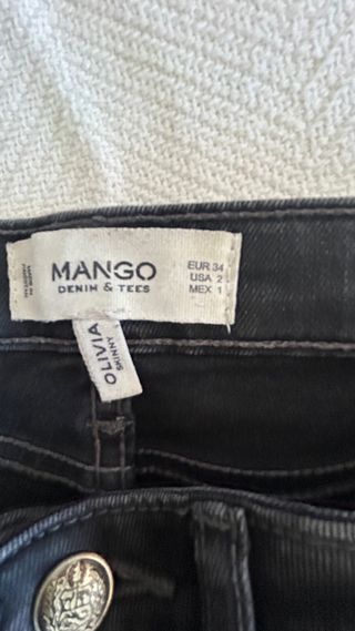 Jeans Mango Negro Talla 34 tiro medio