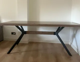 Mesa Comedor Kogi 180x90cm MDF y Metal