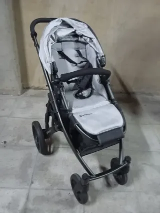 Carrito Bebé Uppababy Vista Gris