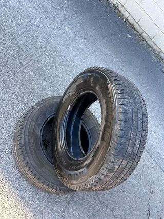 Pareja Neumáticos 215/75 R 16C