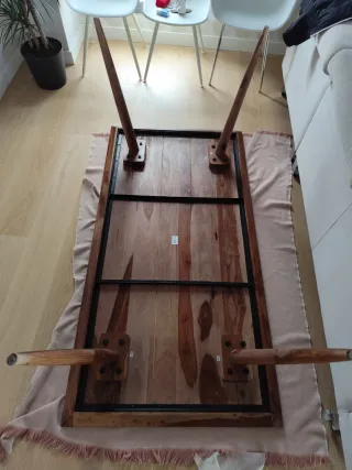 Mesa comedor madera maciza