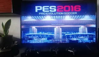 PlayStation 3 Super Slim Nera + Giochi