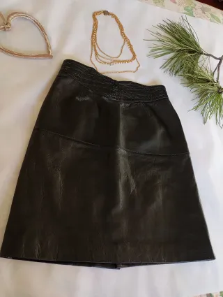Falda Cuero Natural Vintage Negra